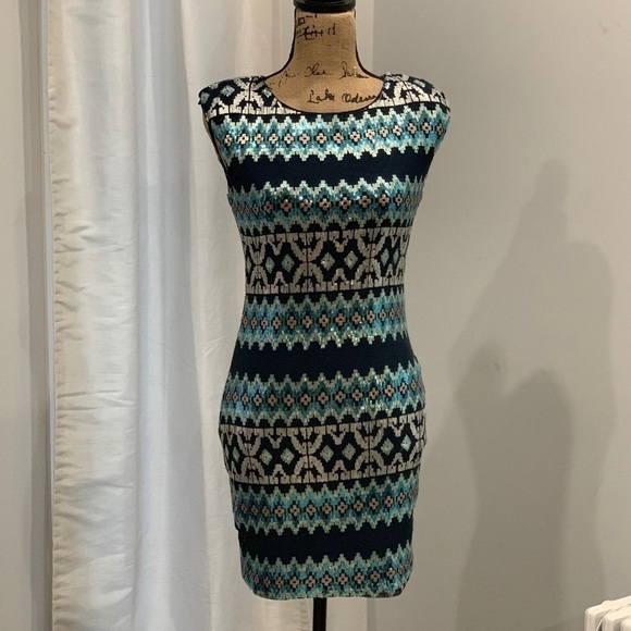 As U Wish bodycon sequined dress size M - Picture 2 of 11